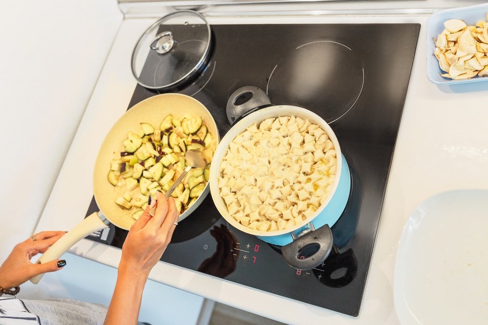 What To Eat In Turkey - Turkish Food - Manti