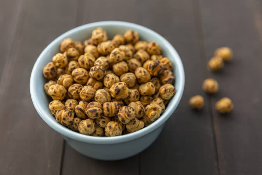 Leblebi - Roasted chickpeas in Turkey