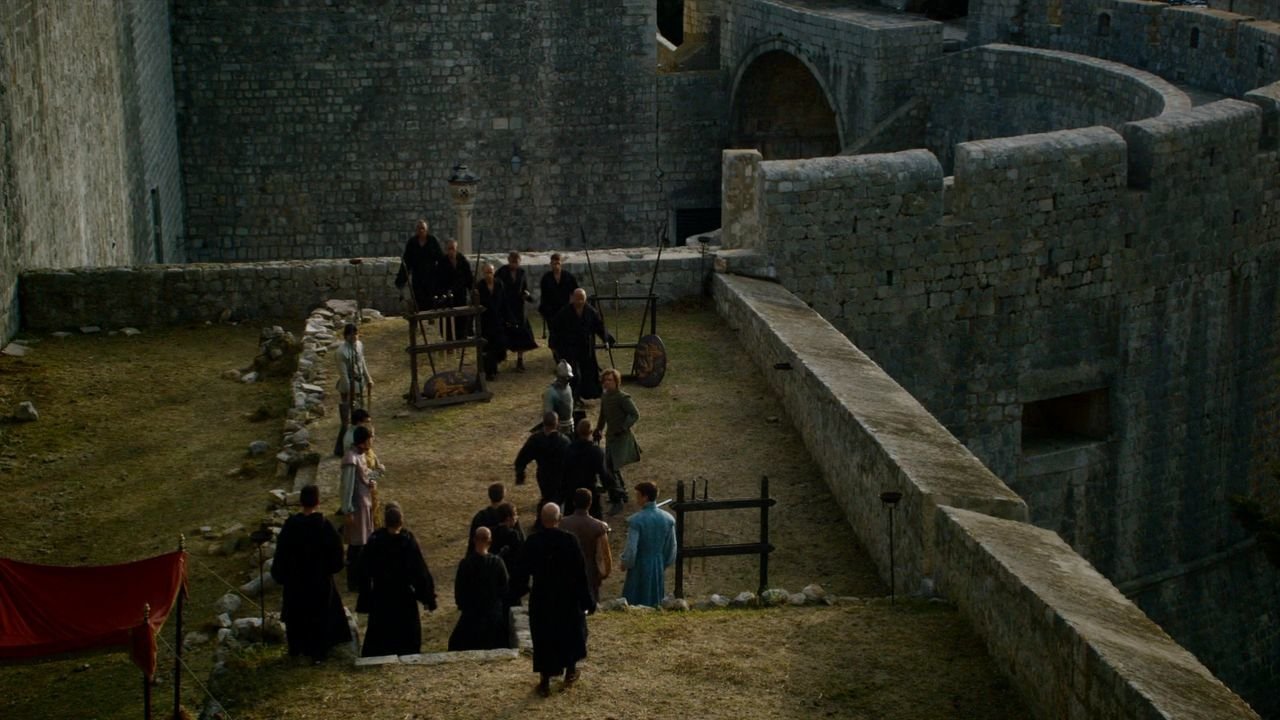 S5 E4 Lancel Lannister arrest Loras Tyrell - Game of Thrones Croatia Locations
