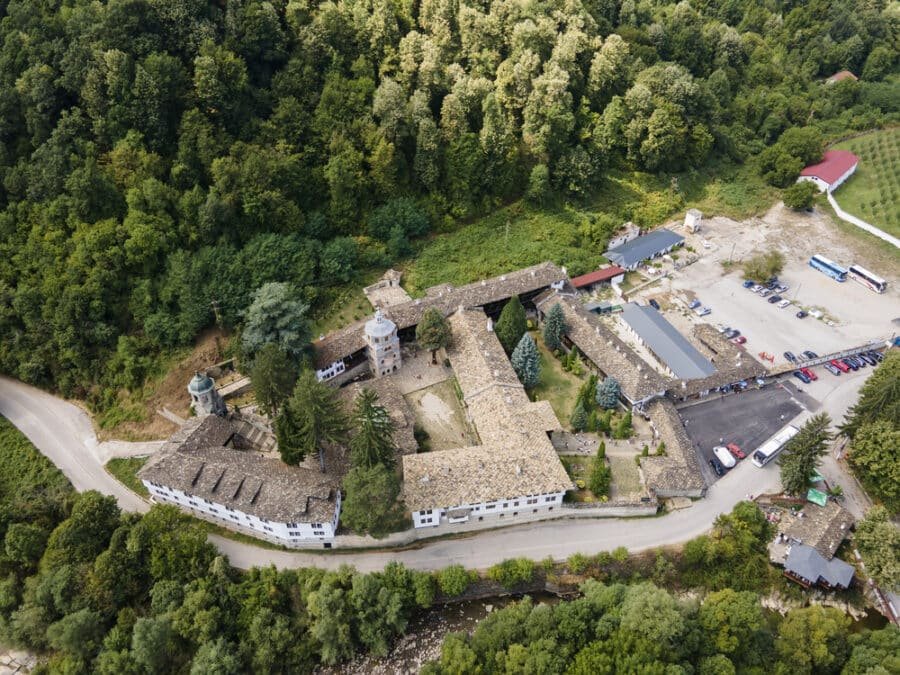 Troyan Monastery - Monasteries In Bulgaria